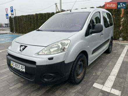 Пежо Партнер груз.-пасс. 2008 в Луцке на Automoto.ua Серый Пежо Партнер груз.-пасс., объемом двигателя 1.6 л и пробегом 279 тыс. км за 4700 $, фото 1 на Automoto.ua