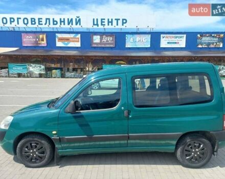 Зеленый Пежо Партнер груз.-пасс., объемом двигателя 2 л и пробегом 270 тыс. км за 4500 $, фото 2 на Automoto.ua