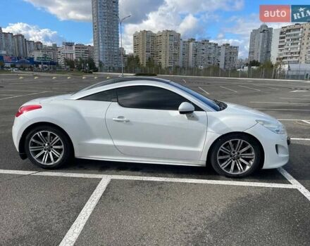 Белый Пежо РЦЗ, объемом двигателя 1.6 л и пробегом 110 тыс. км за 8900 $, фото 6 на Automoto.ua