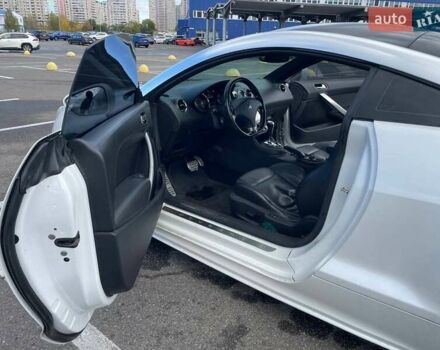 Белый Пежо РЦЗ, объемом двигателя 1.6 л и пробегом 110 тыс. км за 8900 $, фото 10 на Automoto.ua