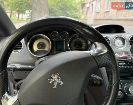 Белый Пежо РЦЗ, объемом двигателя 2 л и пробегом 205 тыс. км за 10500 $, фото 9 на Automoto.ua