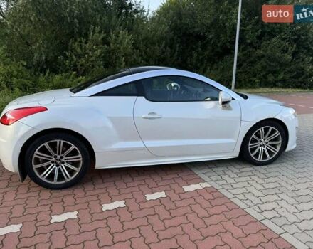 Белый Пежо РЦЗ, объемом двигателя 1.6 л и пробегом 141 тыс. км за 9399 $, фото 16 на Automoto.ua