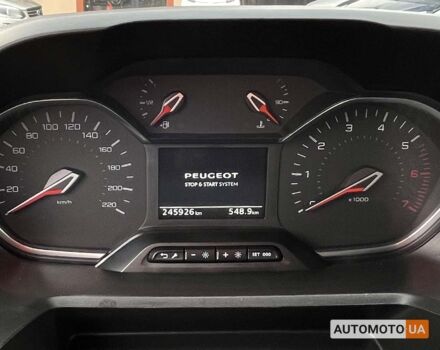 Білий Пежо Rifter, об'ємом двигуна 1.5 л та пробігом 259 тис. км за 17000 $, фото 9 на Automoto.ua