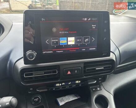 Белый Пежо Rifter, объемом двигателя 1.5 л и пробегом 110 тыс. км за 16900 $, фото 33 на Automoto.ua