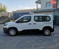 Білий Пежо Rifter, об'ємом двигуна 1.5 л та пробігом 203 тис. км за 14099 $, фото 4 на Automoto.ua