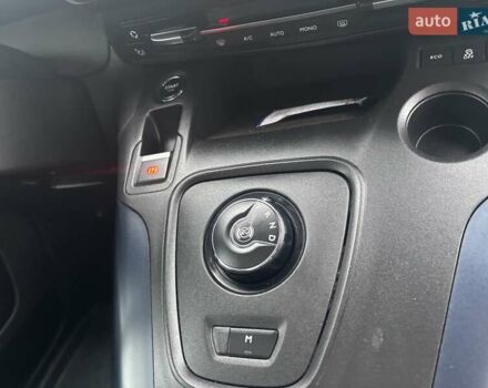 Белый Пежо Rifter, объемом двигателя 1.5 л и пробегом 110 тыс. км за 16900 $, фото 18 на Automoto.ua