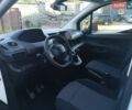 Білий Пежо Rifter, об'ємом двигуна 1.5 л та пробігом 203 тис. км за 14099 $, фото 17 на Automoto.ua