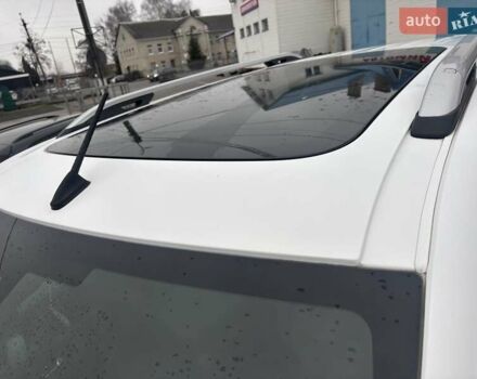 Белый Пежо Rifter, объемом двигателя 1.5 л и пробегом 110 тыс. км за 16900 $, фото 7 на Automoto.ua