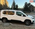 Белый Пежо Rifter, объемом двигателя 1.5 л и пробегом 76 тыс. км за 20880 $, фото 1 на Automoto.ua