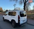Белый Пежо Rifter, объемом двигателя 1.5 л и пробегом 76 тыс. км за 20880 $, фото 10 на Automoto.ua