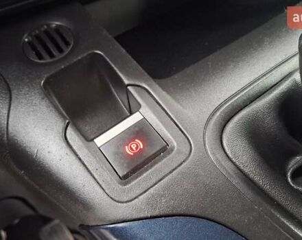 Белый Пежо Rifter, объемом двигателя 1.5 л и пробегом 153 тыс. км за 14999 $, фото 40 на Automoto.ua