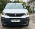 Белый Пежо Rifter, объемом двигателя 1.56 л и пробегом 131 тыс. км за 14999 $, фото 1 на Automoto.ua