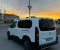 Белый Пежо Rifter, объемом двигателя 1.56 л и пробегом 160 тыс. км за 16500 $, фото 2 на Automoto.ua