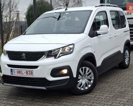 Белый Пежо Rifter, объемом двигателя 1.5 л и пробегом 153 тыс. км за 14999 $, фото 18 на Automoto.ua