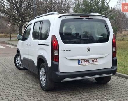 Белый Пежо Rifter, объемом двигателя 1.5 л и пробегом 153 тыс. км за 14999 $, фото 24 на Automoto.ua