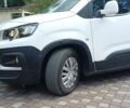 Білий Пежо Rifter, об'ємом двигуна 1.56 л та пробігом 57 тис. км за 17100 $, фото 10 на Automoto.ua