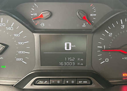 Белый Пежо Rifter, объемом двигателя 1.5 л и пробегом 163 тыс. км за 13950 $, фото 11 на Automoto.ua