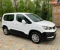 Белый Пежо Rifter, объемом двигателя 1.5 л и пробегом 256 тыс. км за 13890 $, фото 12 на Automoto.ua