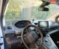 Белый Пежо Rifter, объемом двигателя 1.5 л и пробегом 165 тыс. км за 19000 $, фото 6 на Automoto.ua