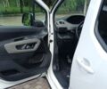Білий Пежо Rifter, об'ємом двигуна 1.56 л та пробігом 57 тис. км за 17100 $, фото 13 на Automoto.ua