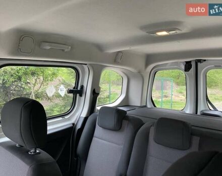 Белый Пежо Rifter, объемом двигателя 1.5 л и пробегом 256 тыс. км за 14900 $, фото 29 на Automoto.ua