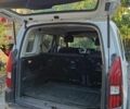 Белый Пежо Rifter, объемом двигателя 1.5 л и пробегом 165 тыс. км за 19000 $, фото 4 на Automoto.ua
