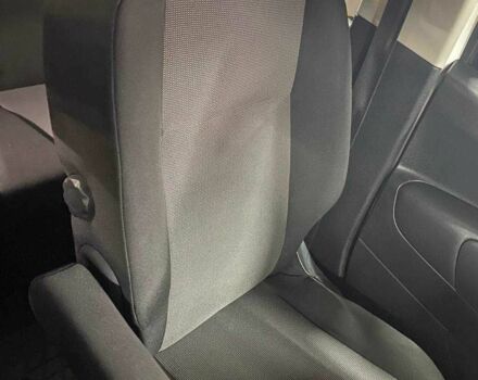 Білий Пежо Rifter, об'ємом двигуна 1.6 л та пробігом 142 тис. км за 13498 $, фото 5 на Automoto.ua