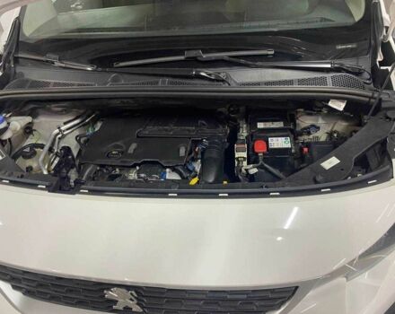 Білий Пежо Rifter, об'ємом двигуна 1.6 л та пробігом 142 тис. км за 13498 $, фото 4 на Automoto.ua
