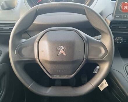 Білий Пежо Rifter, об'ємом двигуна 1.56 л та пробігом 107 тис. км за 15296 $, фото 10 на Automoto.ua