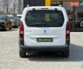Белый Пежо Rifter, объемом двигателя 1.56 л и пробегом 54 тыс. км за 17950 $, фото 4 на Automoto.ua