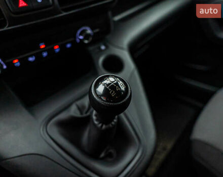 Белый Пежо Rifter, объемом двигателя 1.6 л и пробегом 149 тыс. км за 16148 $, фото 15 на Automoto.ua