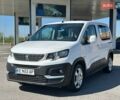 Белый Пежо Rifter, объемом двигателя 1.5 л и пробегом 207 тыс. км за 15499 $, фото 1 на Automoto.ua