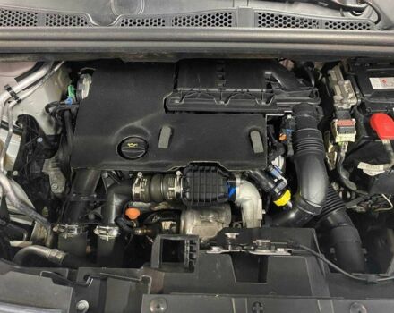 Білий Пежо Rifter, об'ємом двигуна 1.6 л та пробігом 142 тис. км за 13498 $, фото 12 на Automoto.ua