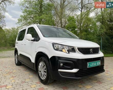 Белый Пежо Rifter, объемом двигателя 1.5 л и пробегом 256 тыс. км за 14900 $, фото 13 на Automoto.ua