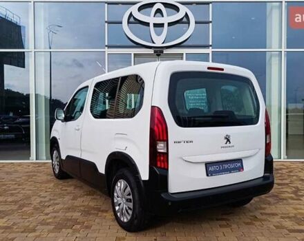 Білий Пежо Rifter, об'ємом двигуна 1.56 л та пробігом 138 тис. км за 14921 $, фото 1 на Automoto.ua