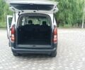 Білий Пежо Rifter, об'ємом двигуна 1.56 л та пробігом 57 тис. км за 17100 $, фото 39 на Automoto.ua