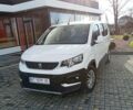 Белый Пежо Rifter, объемом двигателя 1.56 л и пробегом 260 тыс. км за 15000 $, фото 1 на Automoto.ua