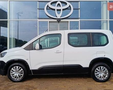 Білий Пежо Rifter, об'ємом двигуна 1.56 л та пробігом 138 тис. км за 14921 $, фото 2 на Automoto.ua