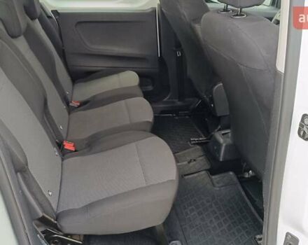 Білий Пежо Rifter, об'ємом двигуна 1.56 л та пробігом 138 тис. км за 14921 $, фото 6 на Automoto.ua