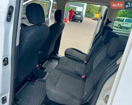 Білий Пежо Rifter, об'ємом двигуна 1.5 л та пробігом 159 тис. км за 14950 $, фото 74 на Automoto.ua