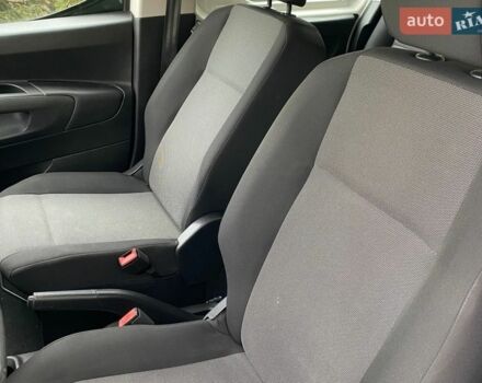 Белый Пежо Rifter, объемом двигателя 1.5 л и пробегом 256 тыс. км за 15500 $, фото 28 на Automoto.ua