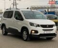 Белый Пежо Rifter, объемом двигателя 1.5 л и пробегом 95 тыс. км за 23900 $, фото 2 на Automoto.ua