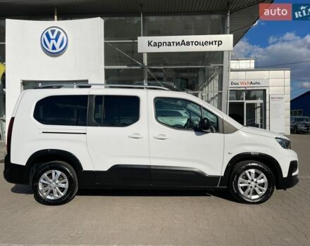 Білий Пежо Rifter, об'ємом двигуна 1.5 л та пробігом 99 тис. км за 22600 $, фото 3 на Automoto.ua