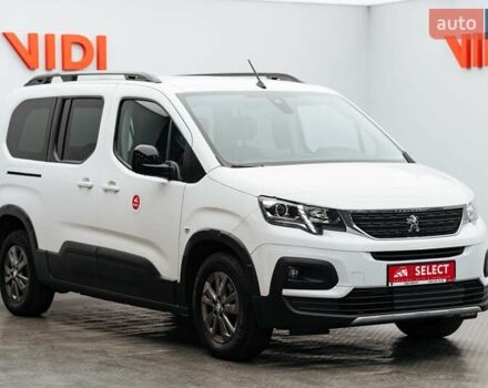 Білий Пежо Rifter, об'ємом двигуна 1.5 л та пробігом 48 тис. км за 28322 $, фото 1 на Automoto.ua