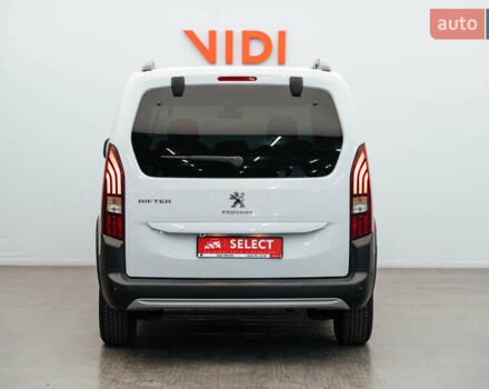 Белый Пежо Rifter, объемом двигателя 1.5 л и пробегом 34 тыс. км за 25835 $, фото 19 на Automoto.ua