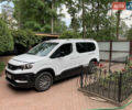 Білий Пежо Rifter, об'ємом двигуна 1.5 л та пробігом 15 тис. км за 25000 $, фото 9 на Automoto.ua