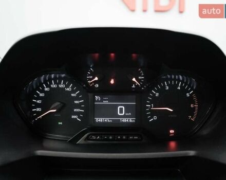 Білий Пежо Rifter, об'ємом двигуна 1.5 л та пробігом 48 тис. км за 28322 $, фото 8 на Automoto.ua