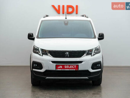 Белый Пежо Rifter, объемом двигателя 1.5 л и пробегом 34 тыс. км за 25835 $, фото 1 на Automoto.ua