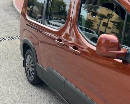 Коричневый Пежо Rifter, объемом двигателя 1.56 л и пробегом 115 тыс. км за 24500 $, фото 3 на Automoto.ua