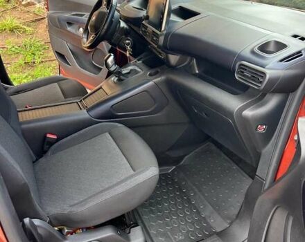 Коричневый Пежо Rifter, объемом двигателя 1.56 л и пробегом 115 тыс. км за 24500 $, фото 13 на Automoto.ua